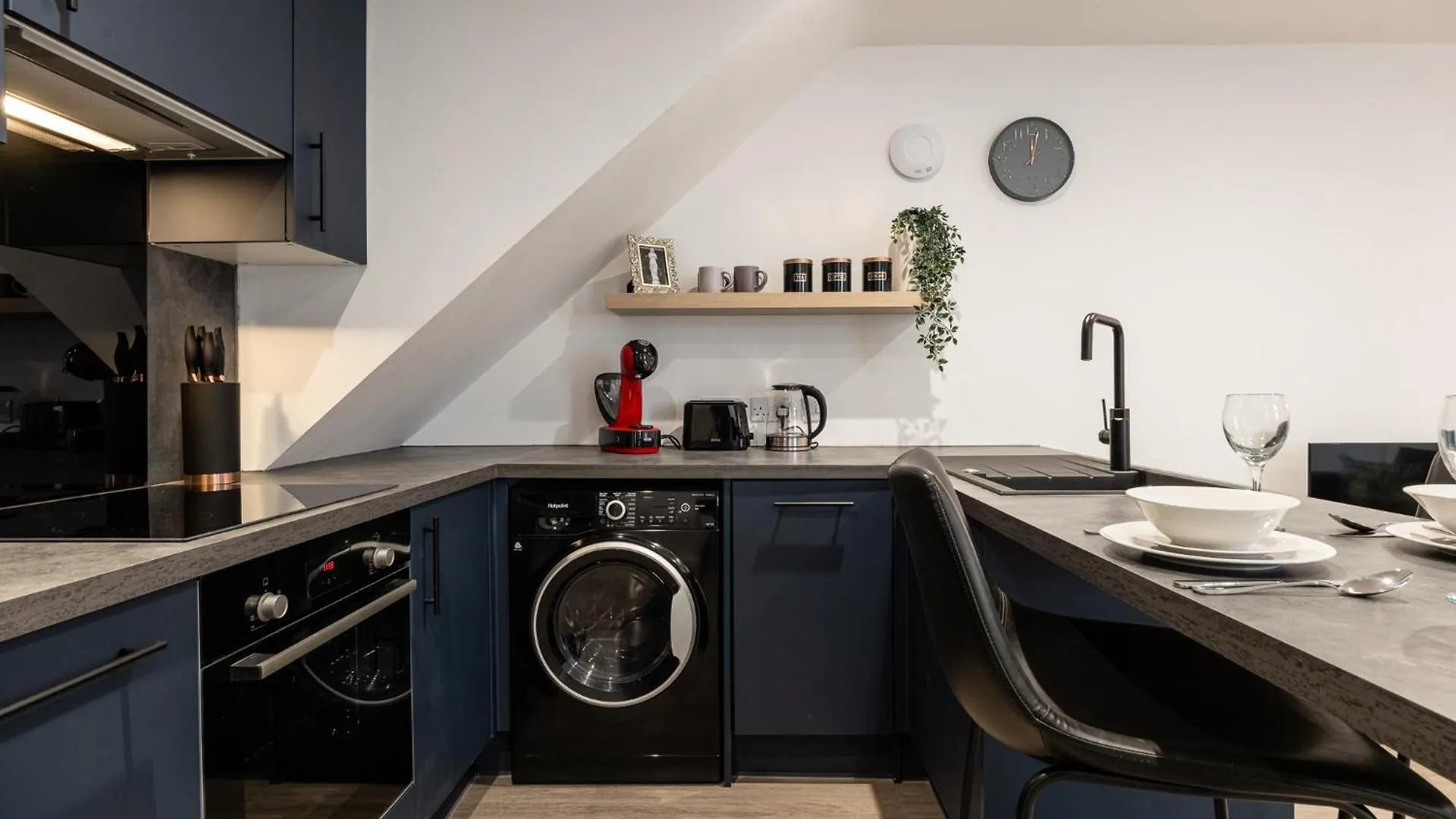 Gorgeous 1 Bed Apartment In Central Cheltenham! Velká Británie