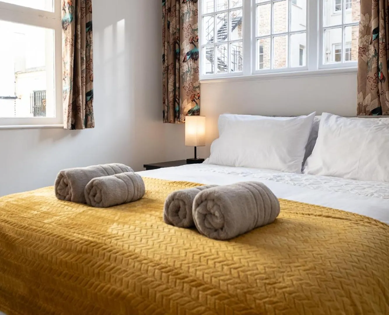 Gorgeous 1 Bed Apartment In Central Cheltenham! Velká Británie