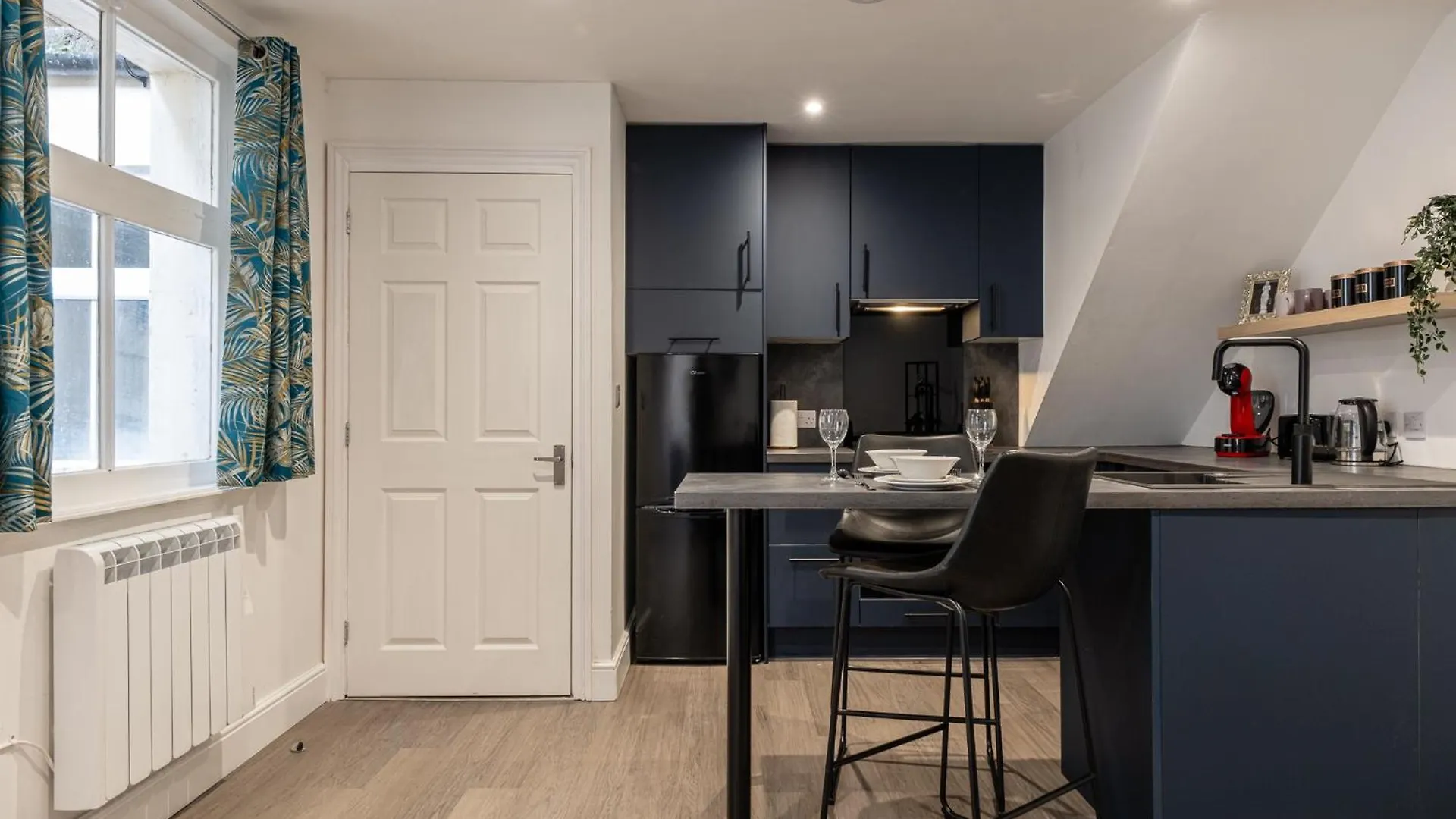 Gorgeous 1 Bed Apartment In Central Cheltenham!  Cheltenham